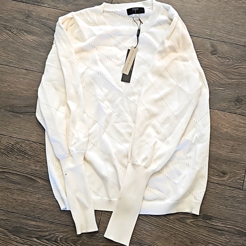 Tahari white sweater